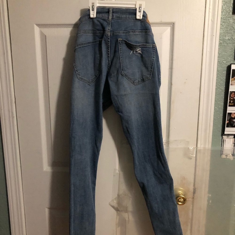 Skinny Ripped Jeans - Picture 2 of 3